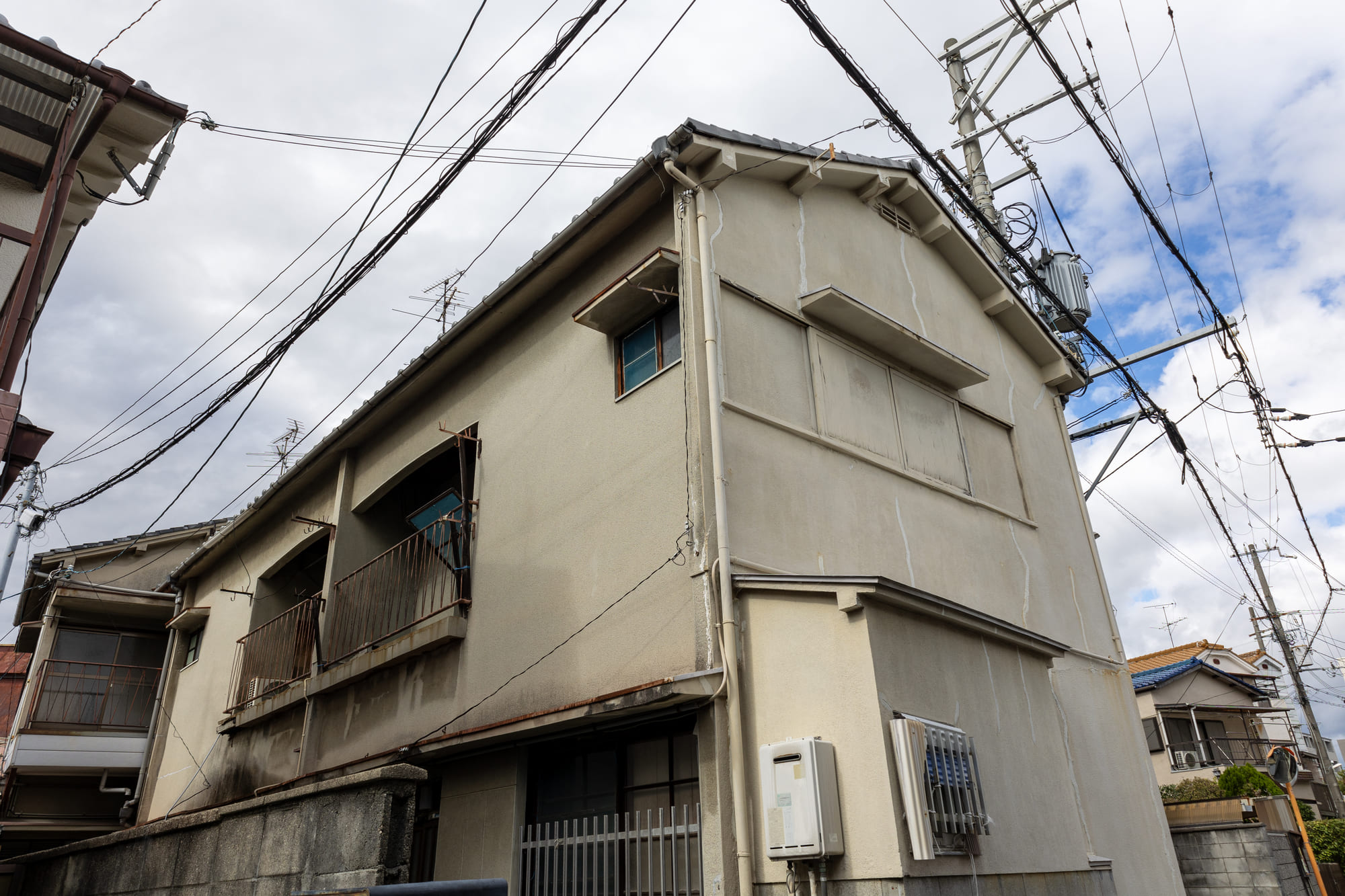 底地の中に所有権やアパートも混在しており、買取が難しいと言われていた物件を買い取ってもらいました！